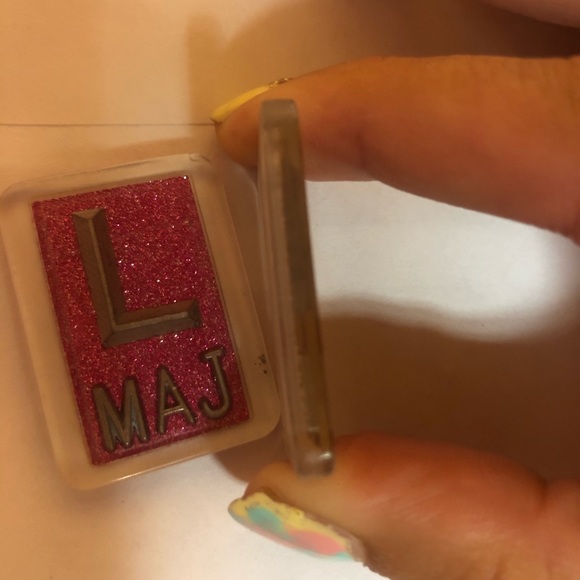 X Ray Markers - Picture 2 of 2